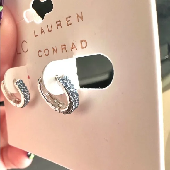 Earrings - Picture 2 of 2